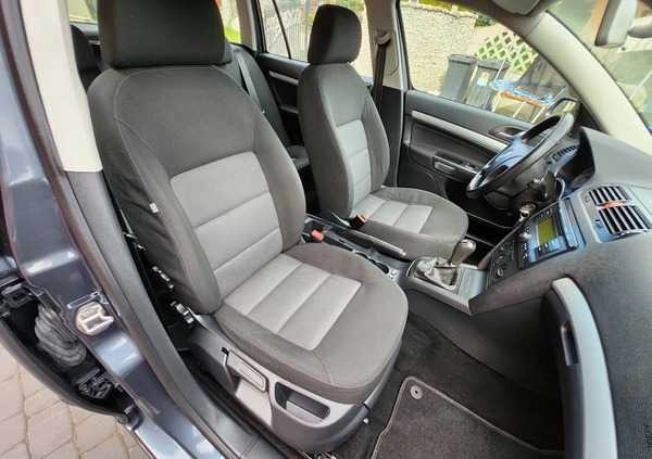 Skoda Octavia cena 17900 przebieg: 265000, rok produkcji 2009 z Poręba małe 67